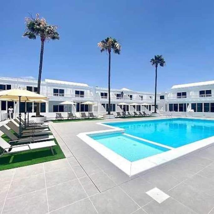 Puerto Del Carmen Airconditioned 2Bed Poolside Apt 外观 照片