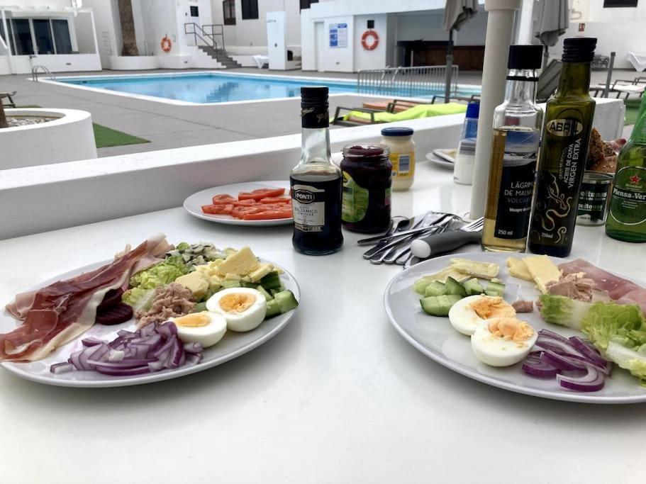 Puerto Del Carmen Airconditioned 2Bed Poolside Apt 外观 照片