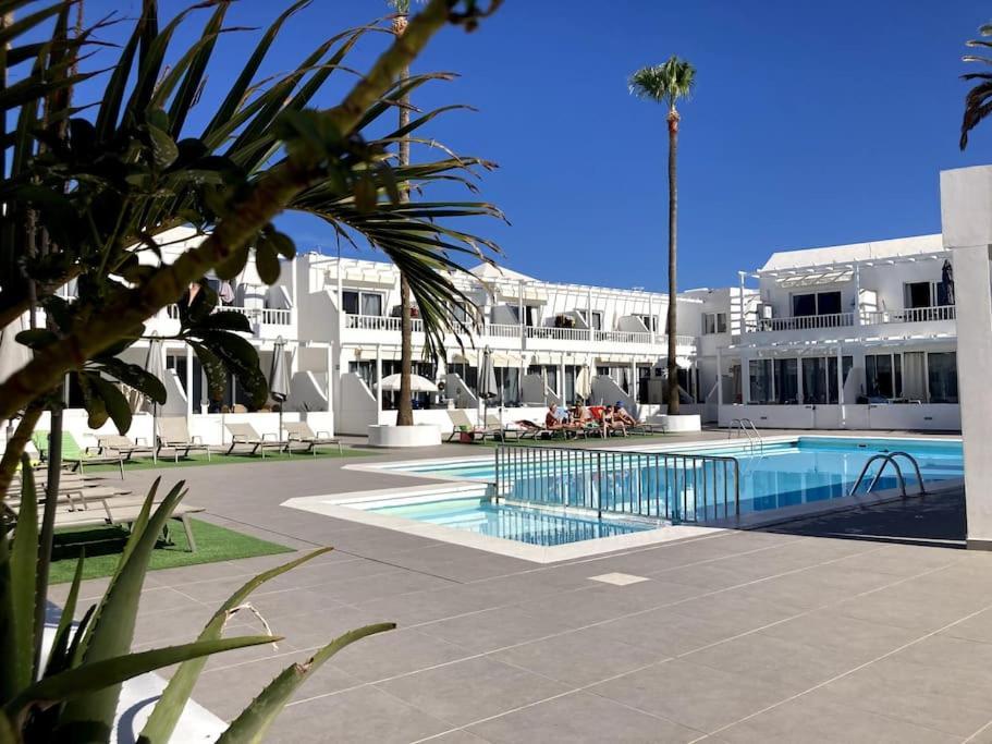 Puerto Del Carmen Airconditioned 2Bed Poolside Apt 外观 照片